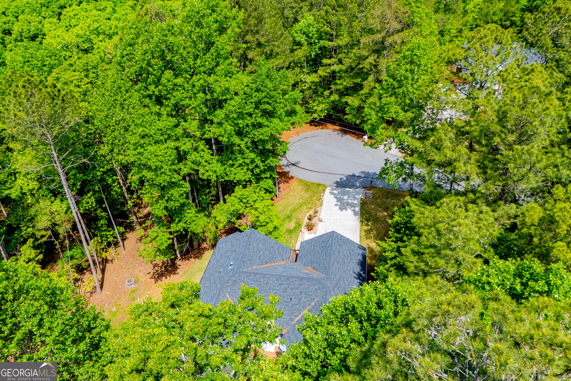 8047 Longleaf Court Property Photo 28
