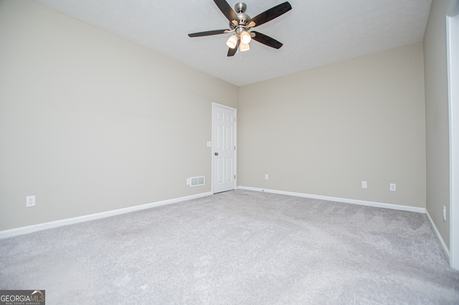 8047 Longleaf Court Property Photo 52
