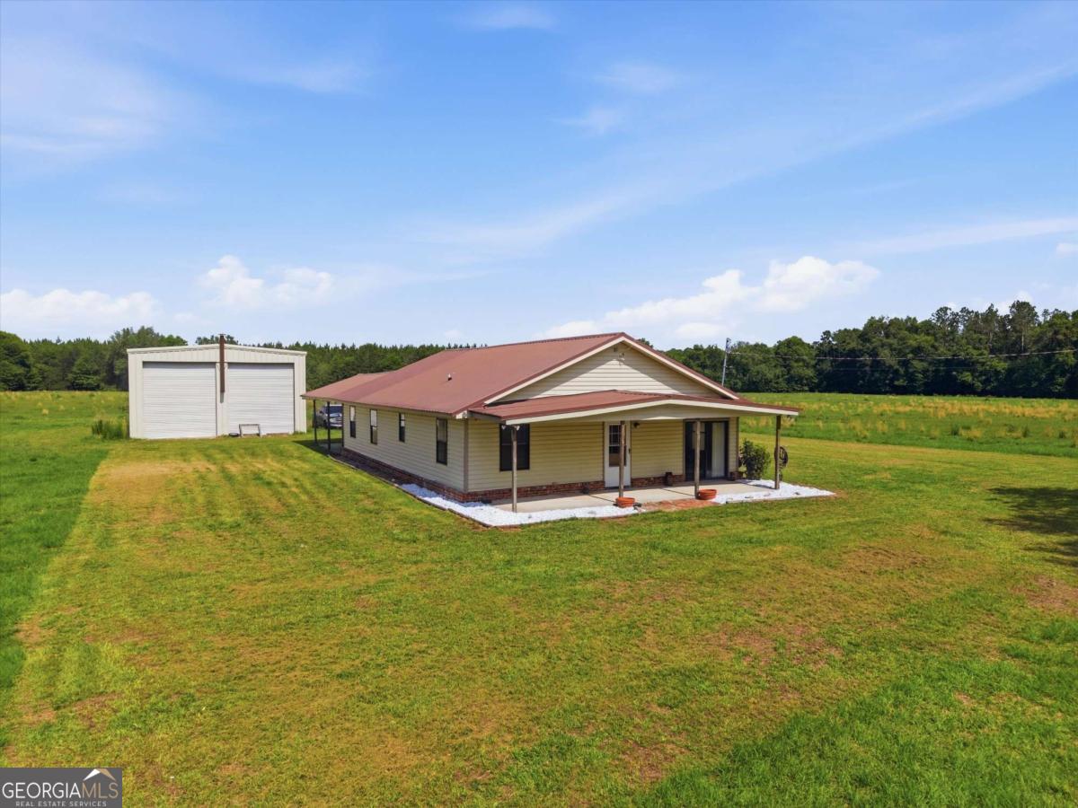 1525 Myron Hart Road Property Photo 1