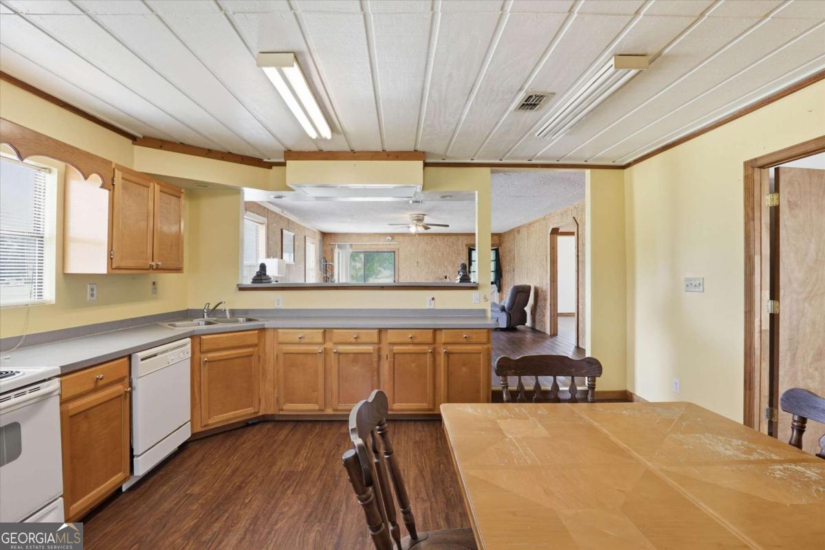 1525 Myron Hart Road Property Photo 15