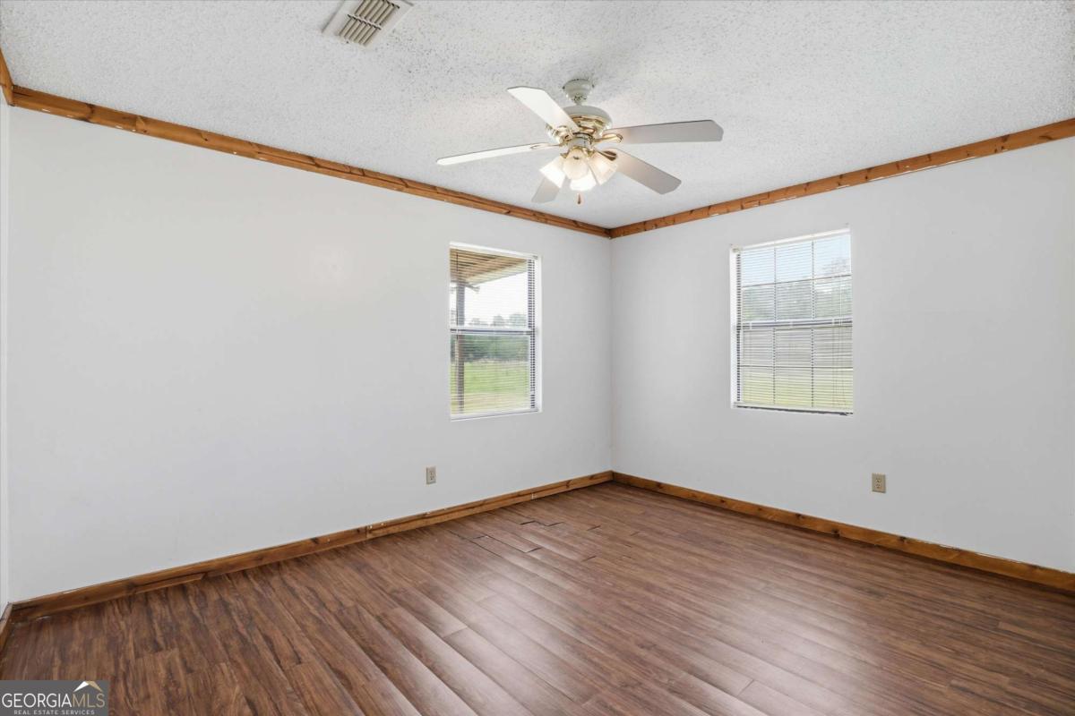 1525 Myron Hart Road Property Photo 25