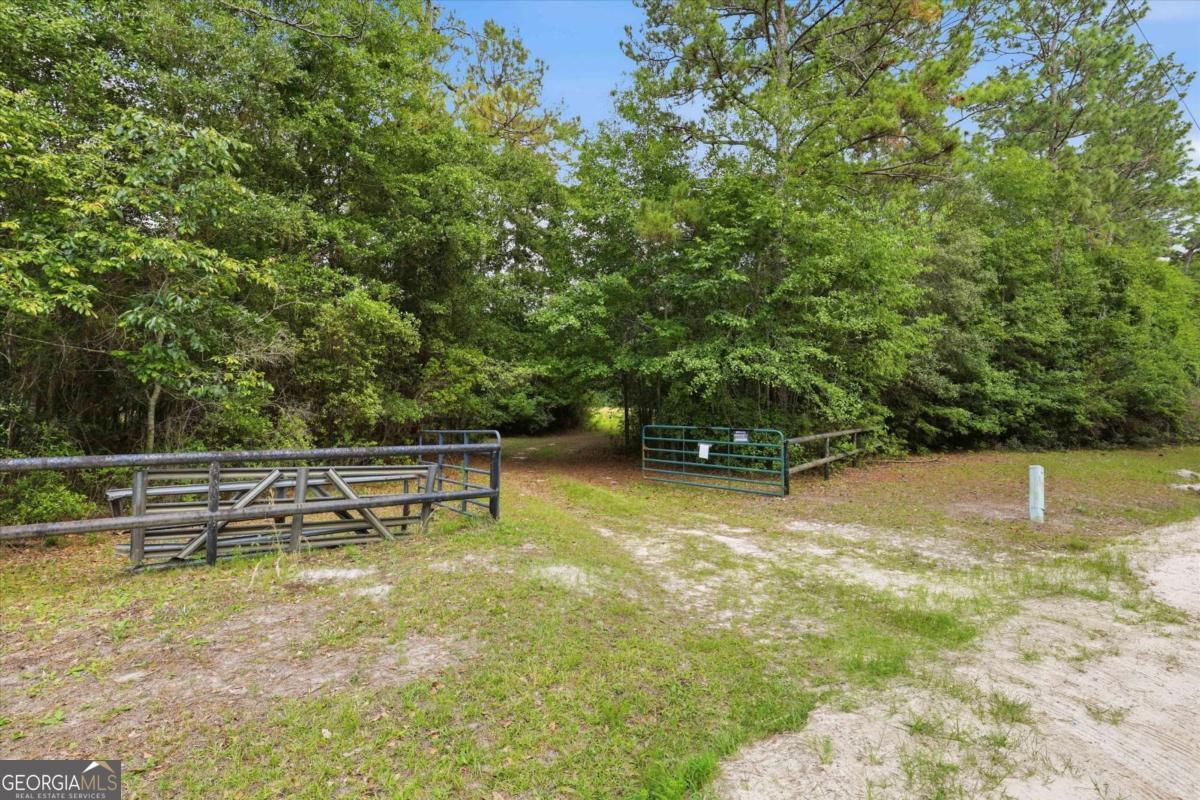 1525 Myron Hart Road Property Photo 35