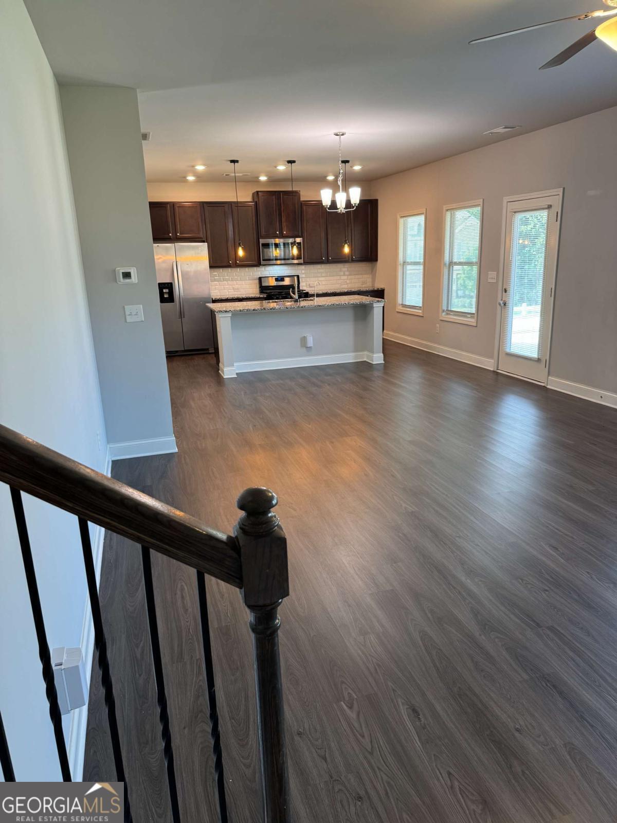 4472 Beechnut View Property Photo 11