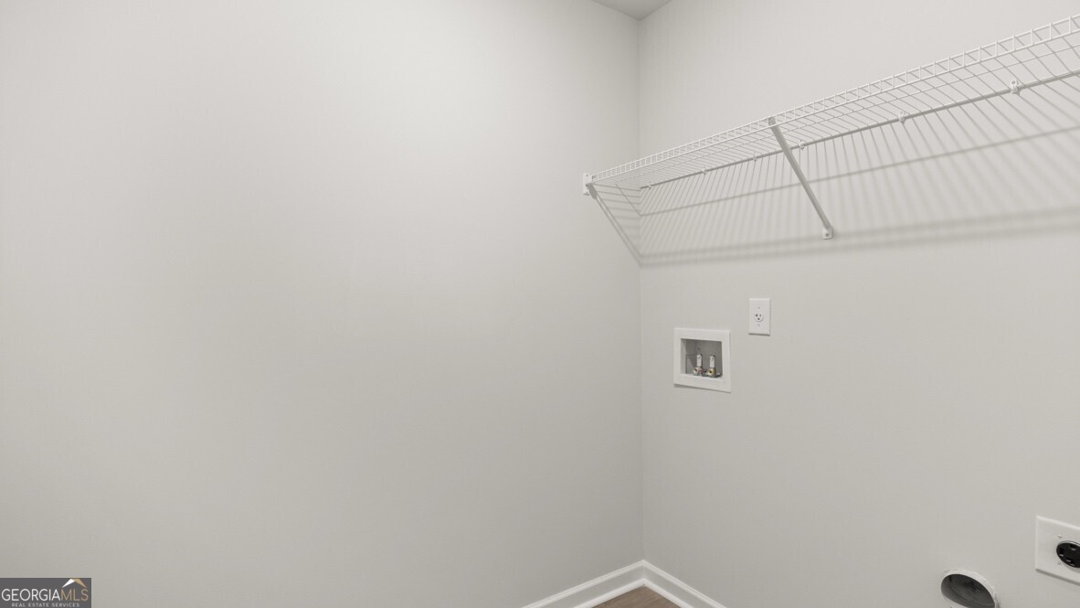 395 Creekview Way Property Photo 33