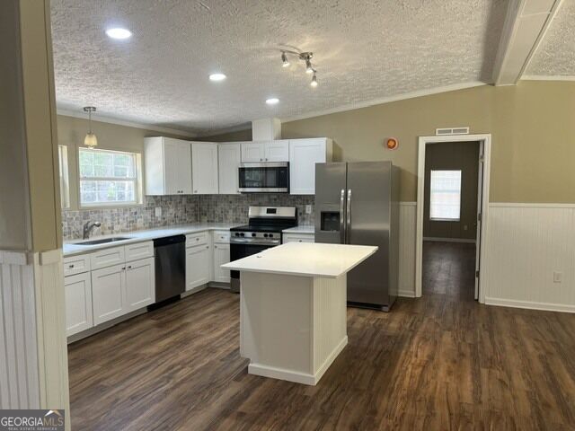 196 Old Scout Road Property Photo 6