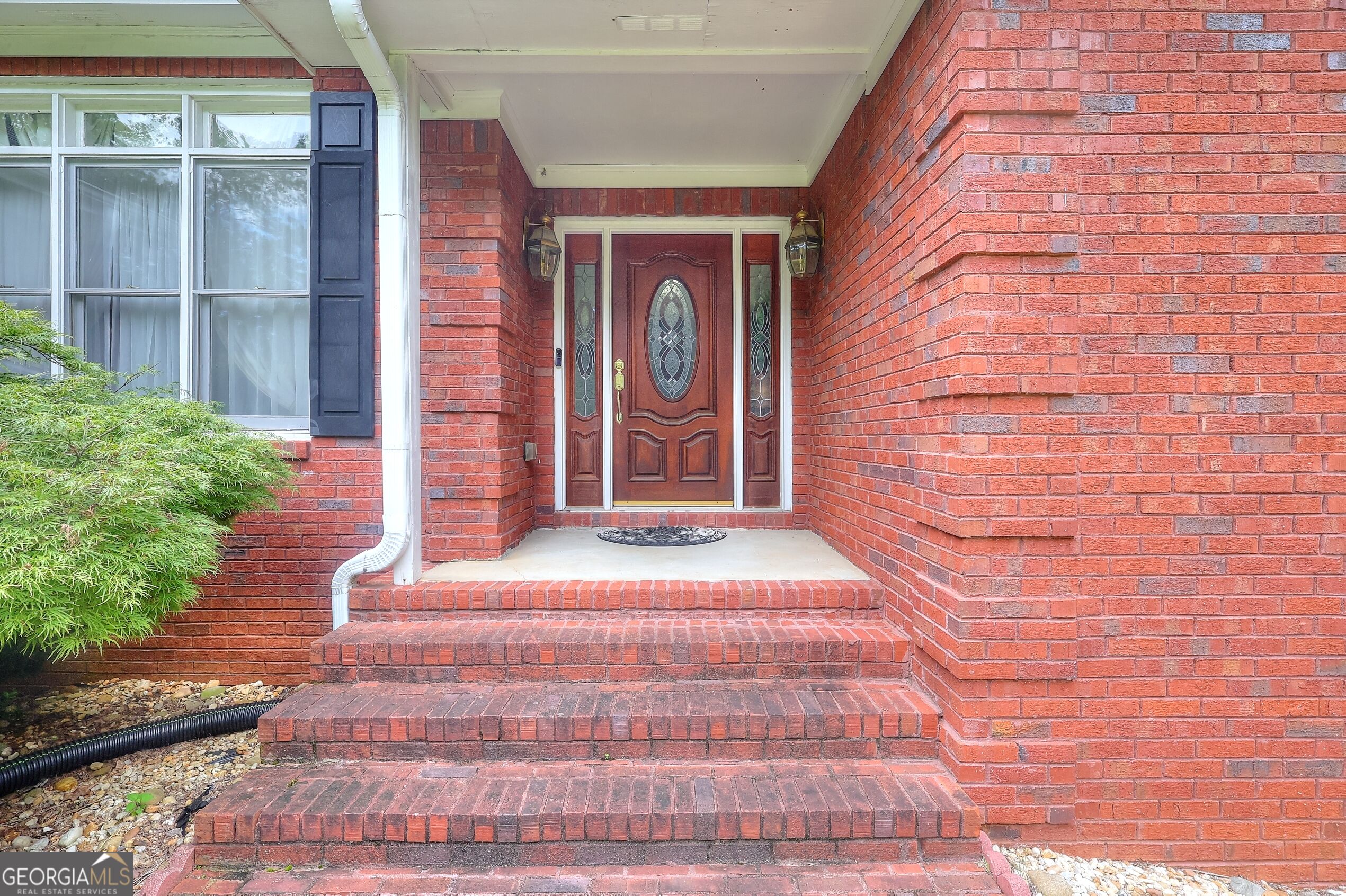 2639 Stanton Road Property Photo 2