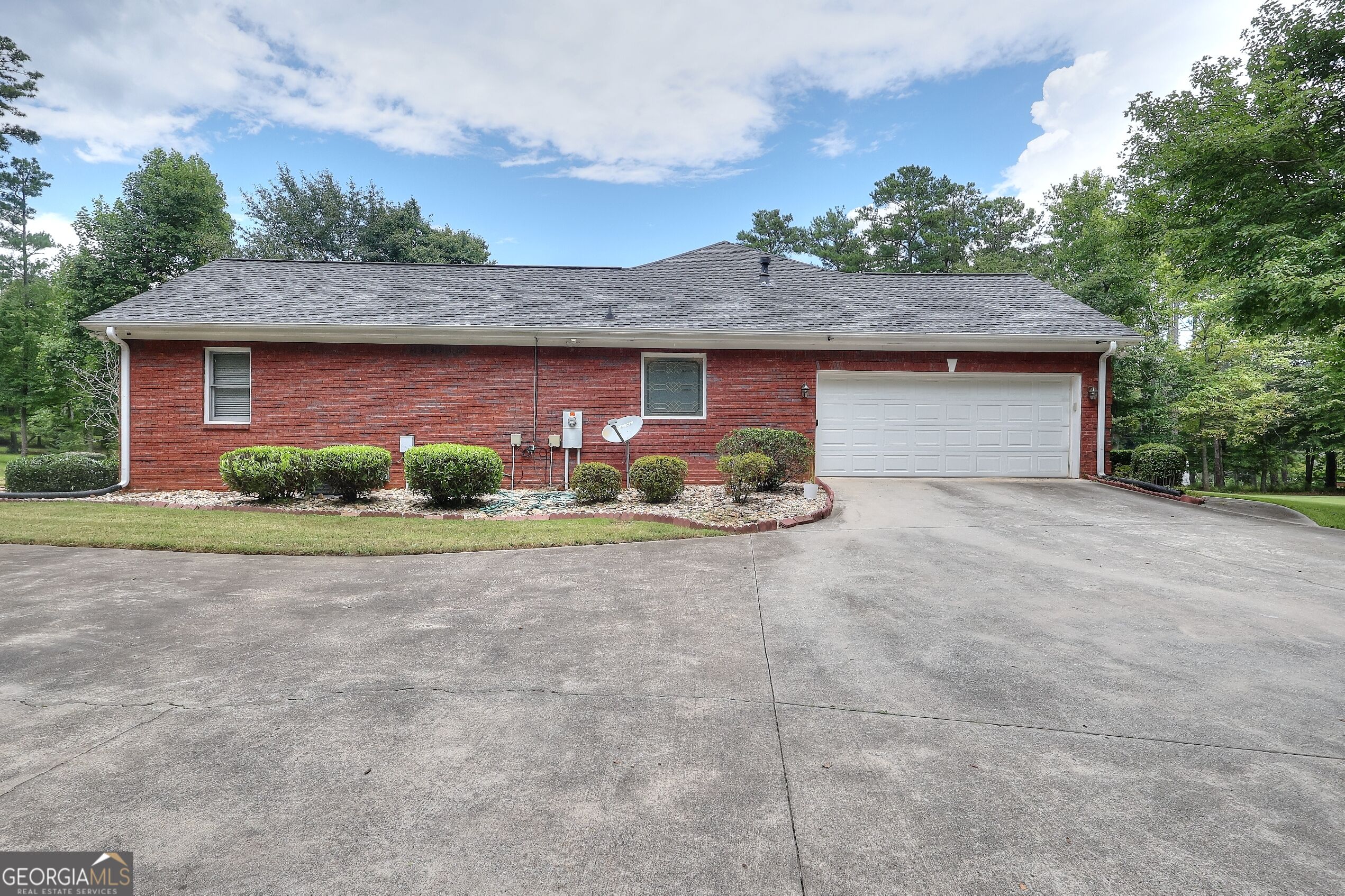 2639 Stanton Road Property Photo 5