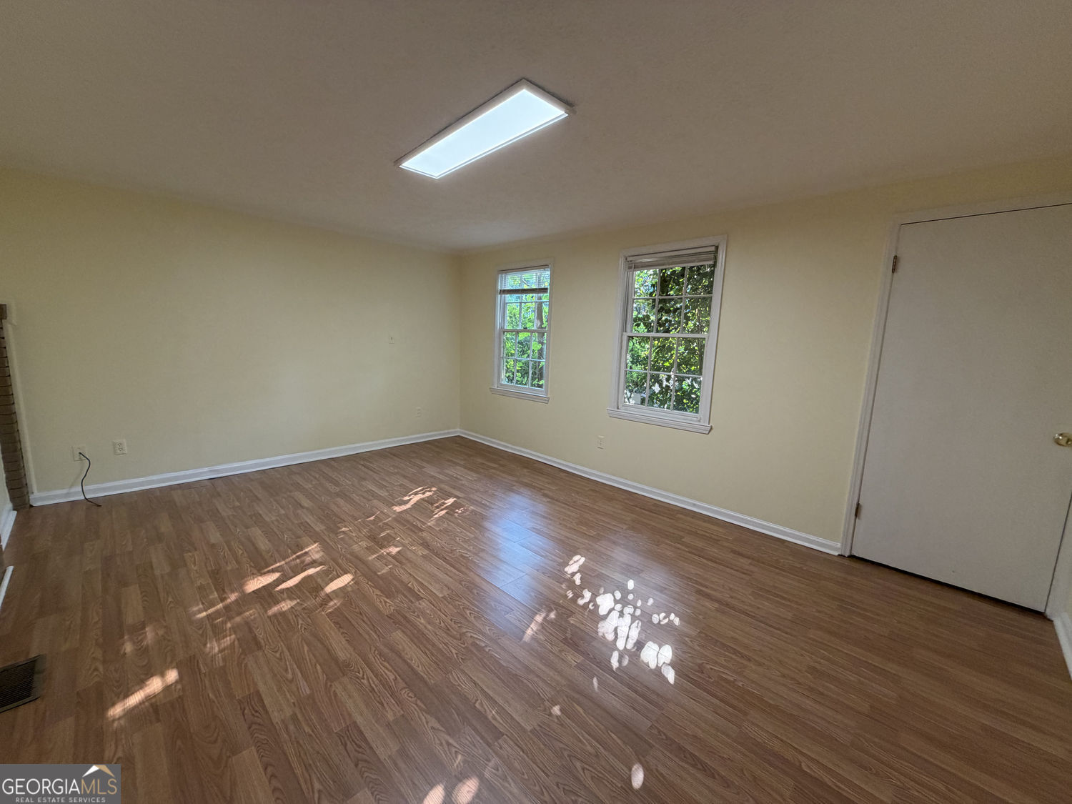 2720 Hollywood Drive Property Photo 16