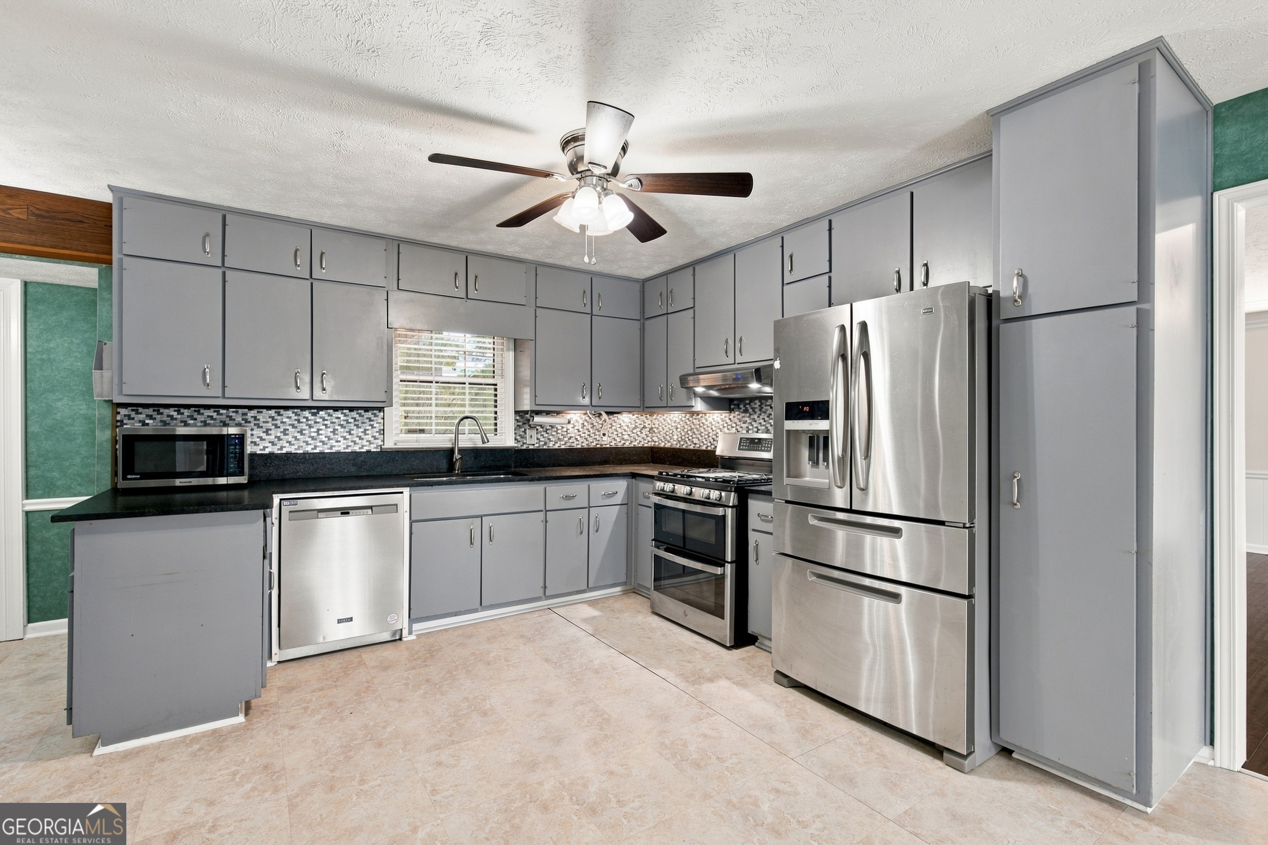 4328 Shady Drive Property Photo 11