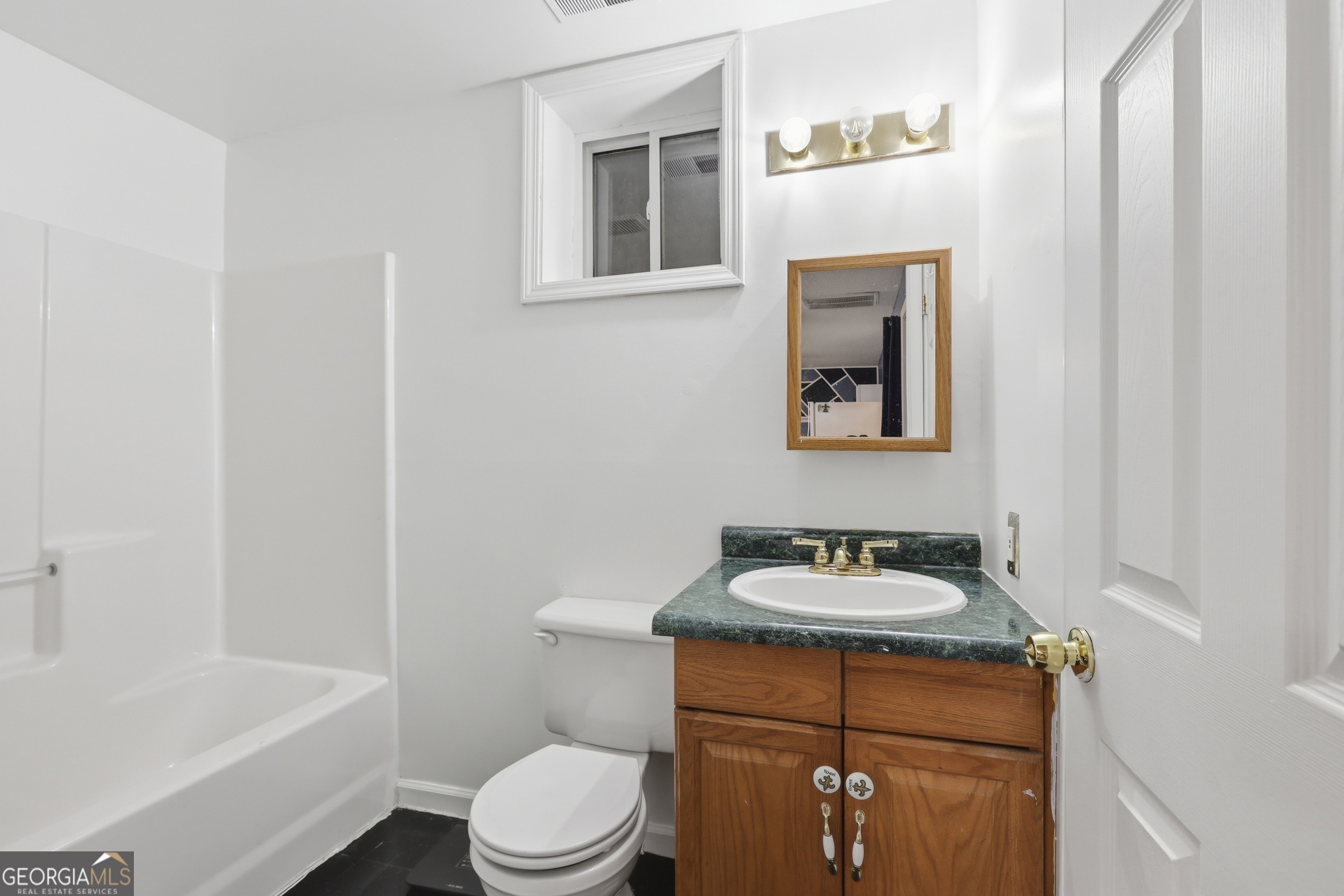 135 Andrews Road Property Photo 25