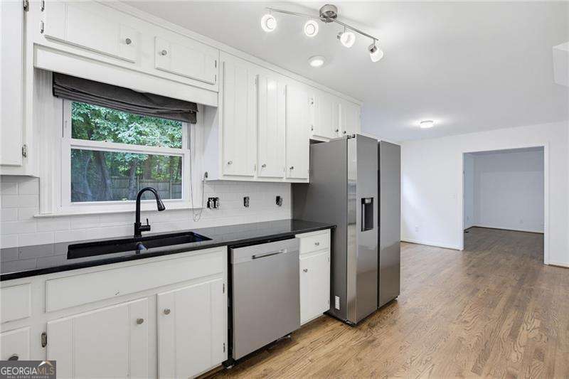 2659 Ashley Drive Property Photo 8