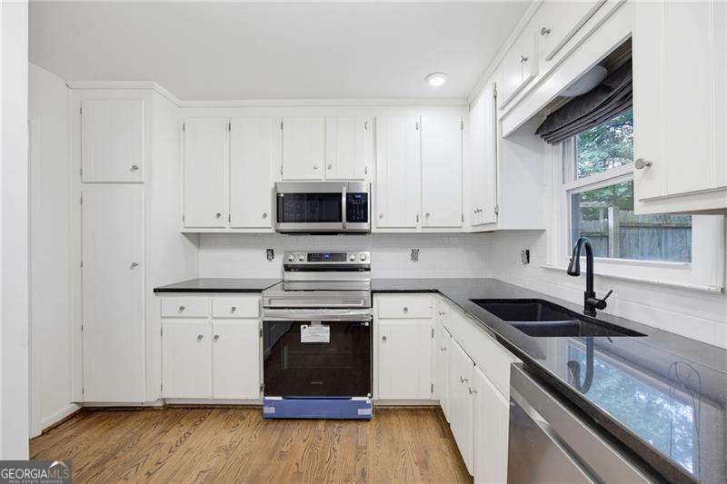 2659 Ashley Drive Property Photo 9