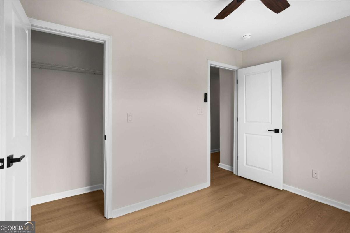 305 Hunters Trace Property Photo 32