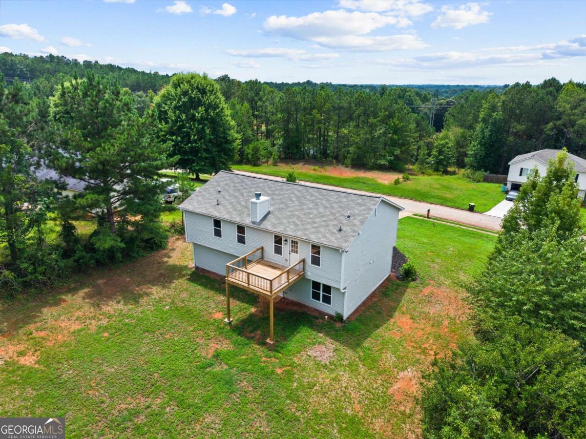 305 Hunters Trace Property Photo 38