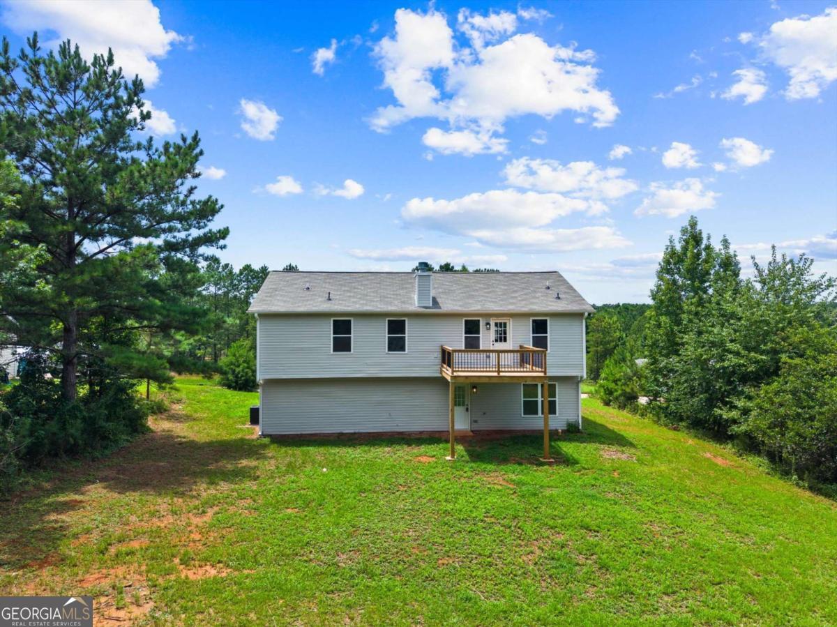 305 Hunters Trace Property Photo 39