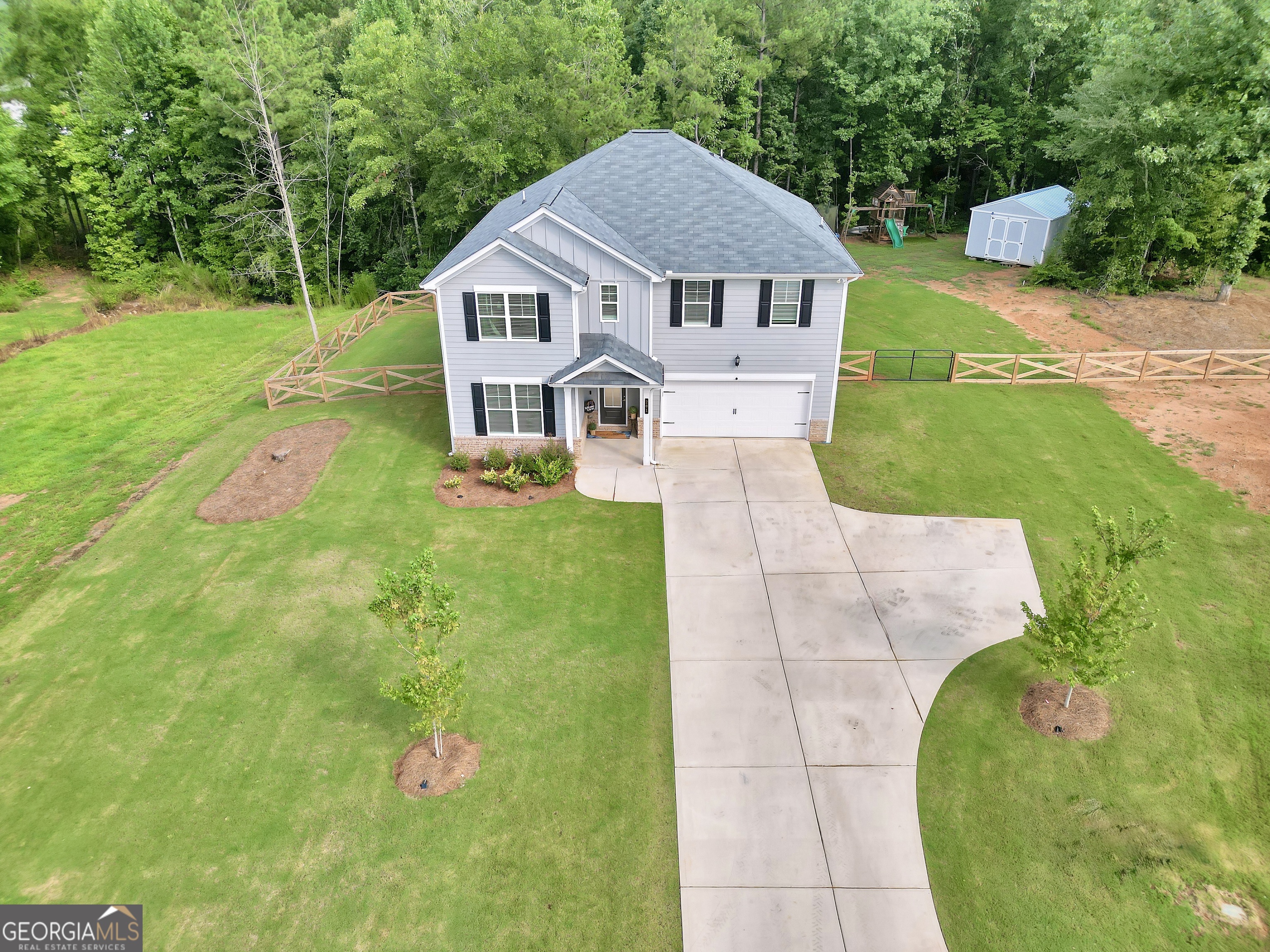 201 Cooper Drive Property Photo 9
