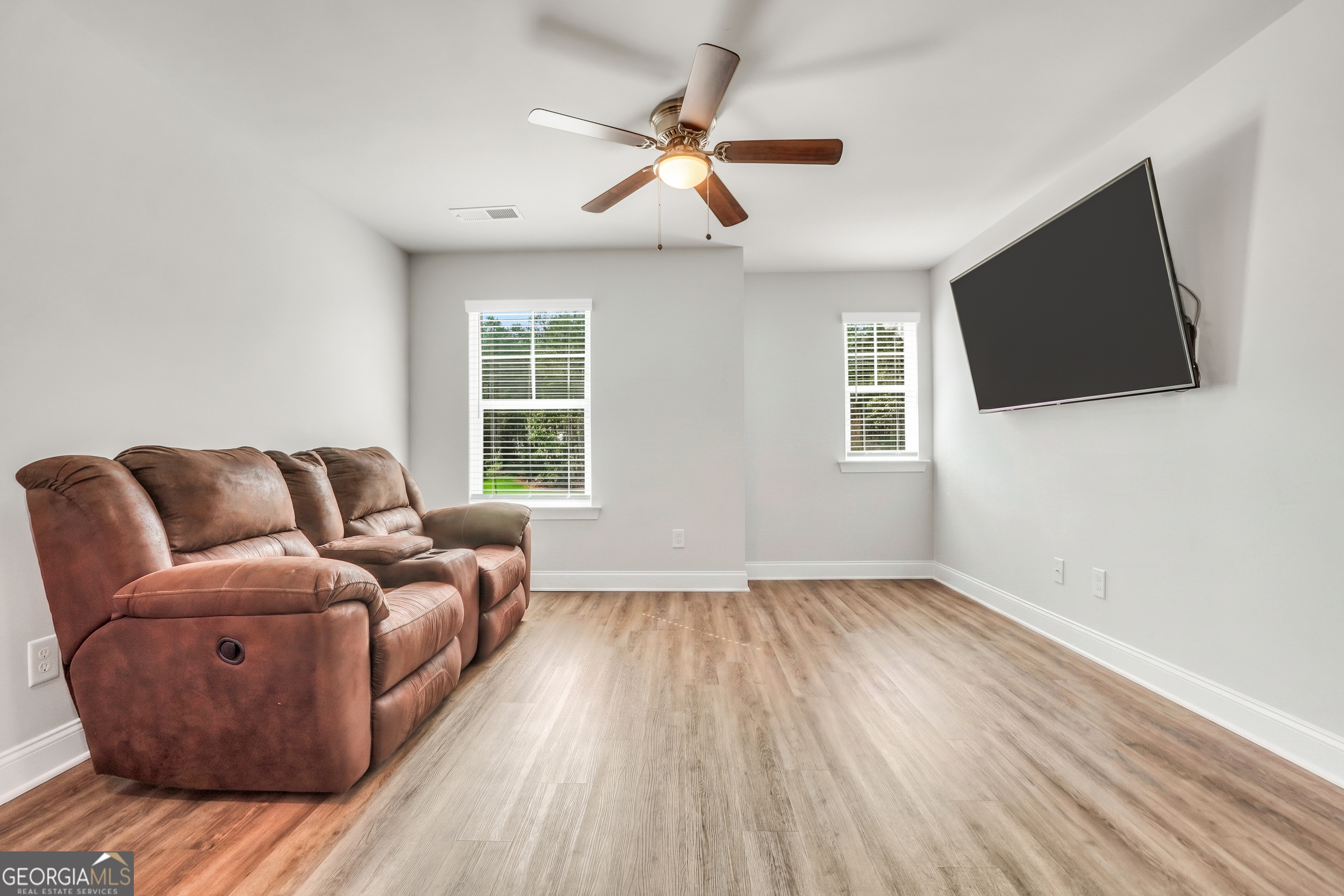 201 Cooper Drive Property Photo 31