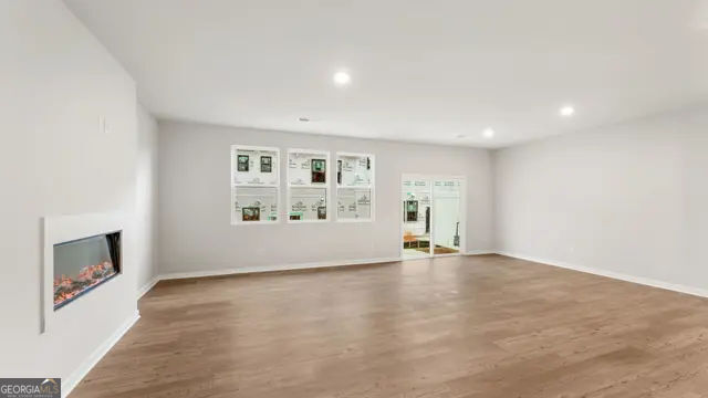1299 Farmers Loop Lot 8 Property Photo 5