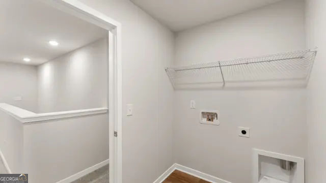 1299 Farmers Loop Lot 8 Property Photo 19