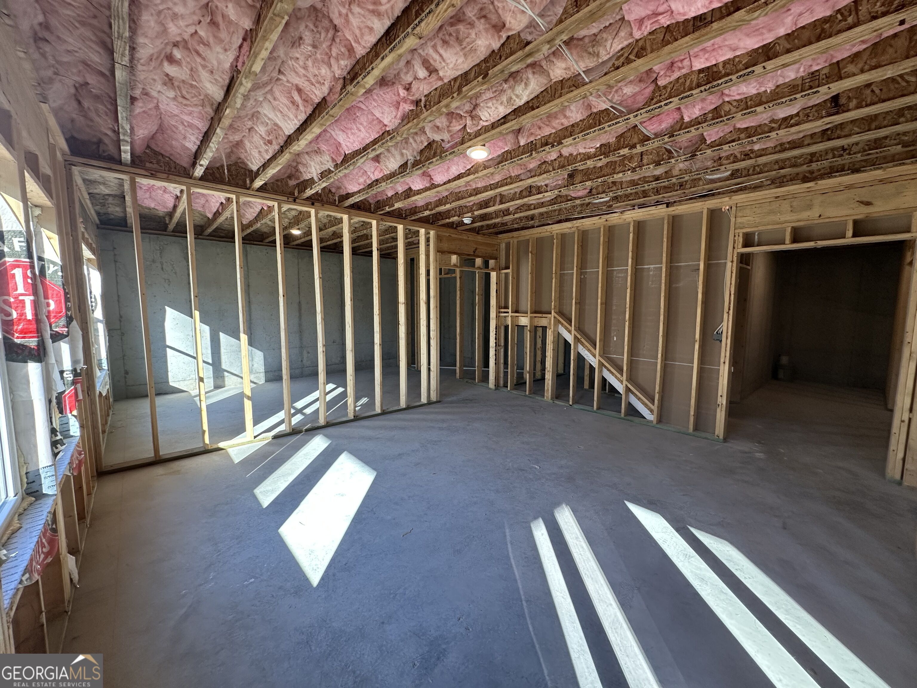 3301 Pepperpike Court Property Photo 4