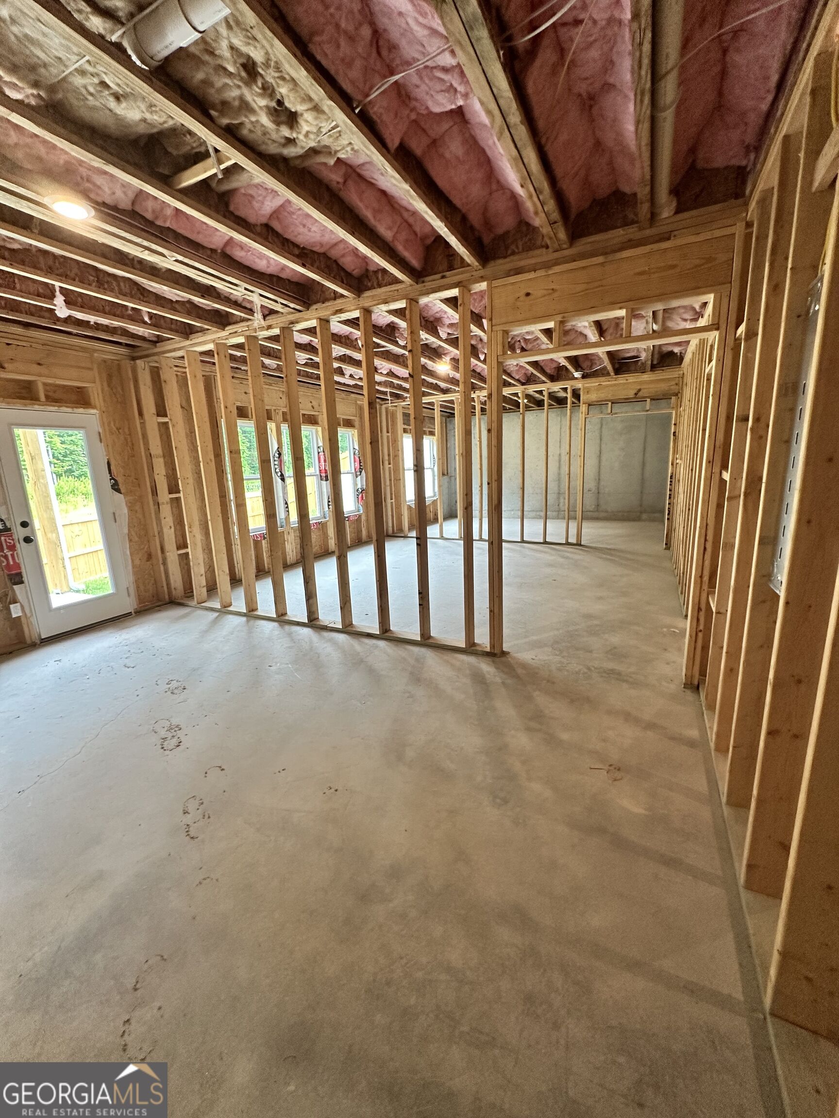 3301 Pepperpike Court Property Photo 6