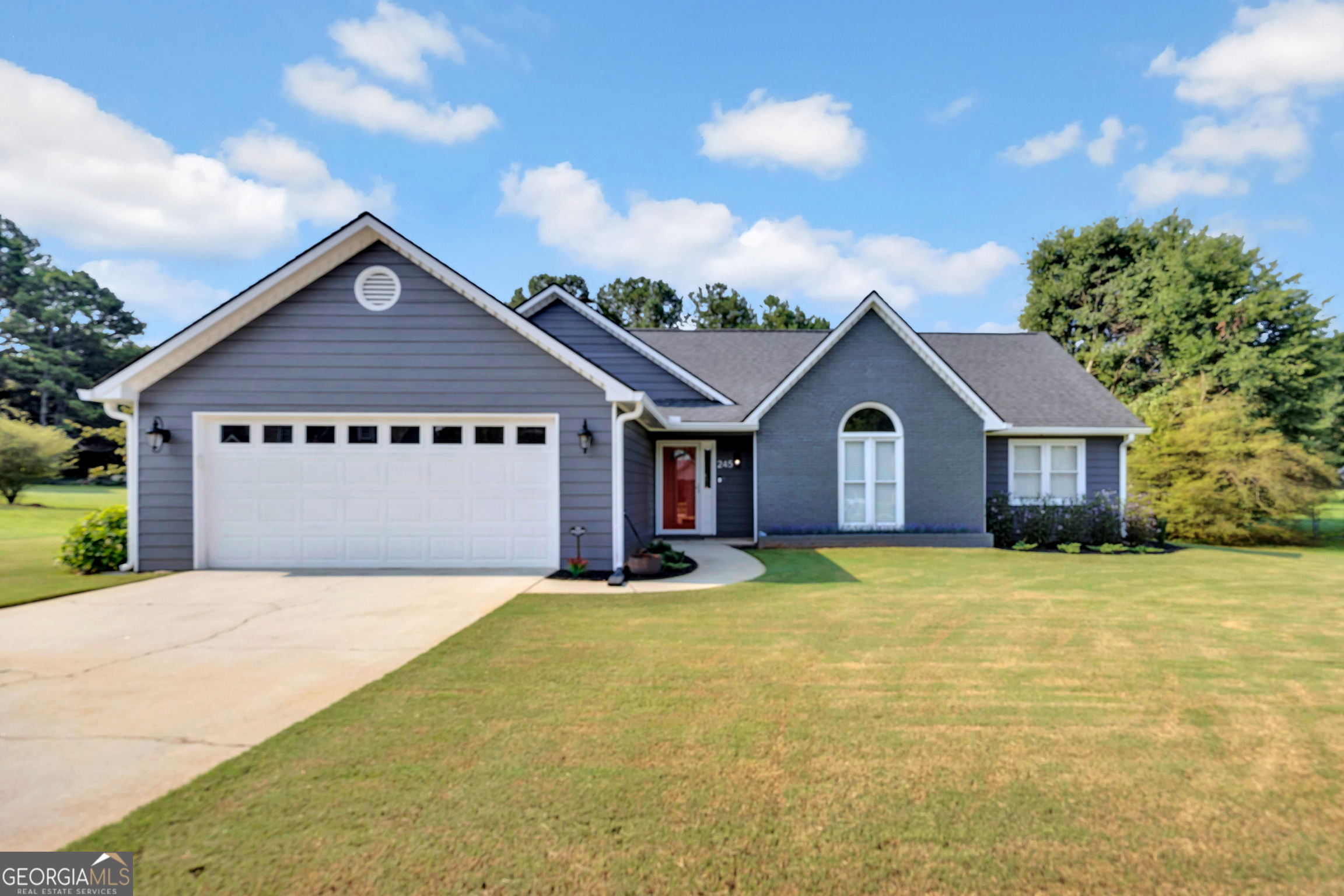 245 Trotters Walk Property Photo 1