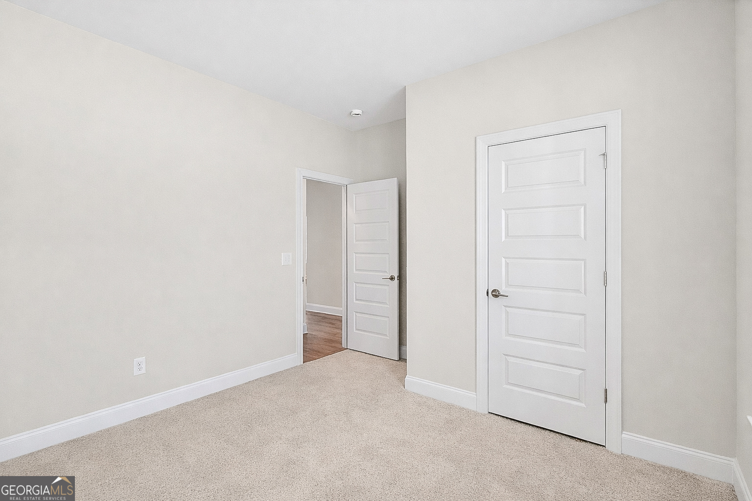 476 Lawson Drive # 25 Property Photo 5