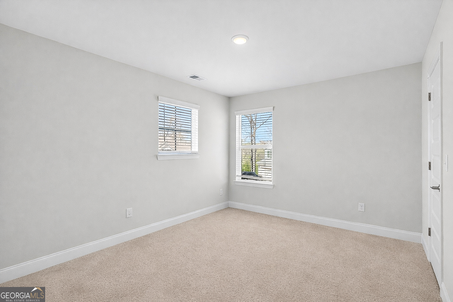 476 Lawson Drive # 25 Property Photo 18