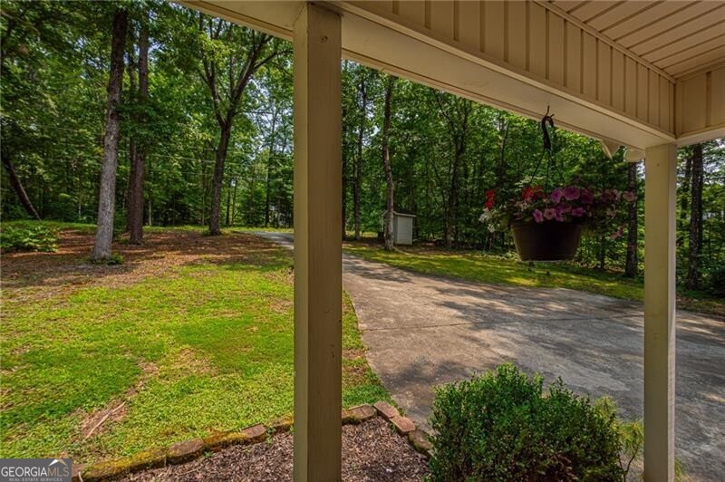 77 Williams Way Property Photo 4
