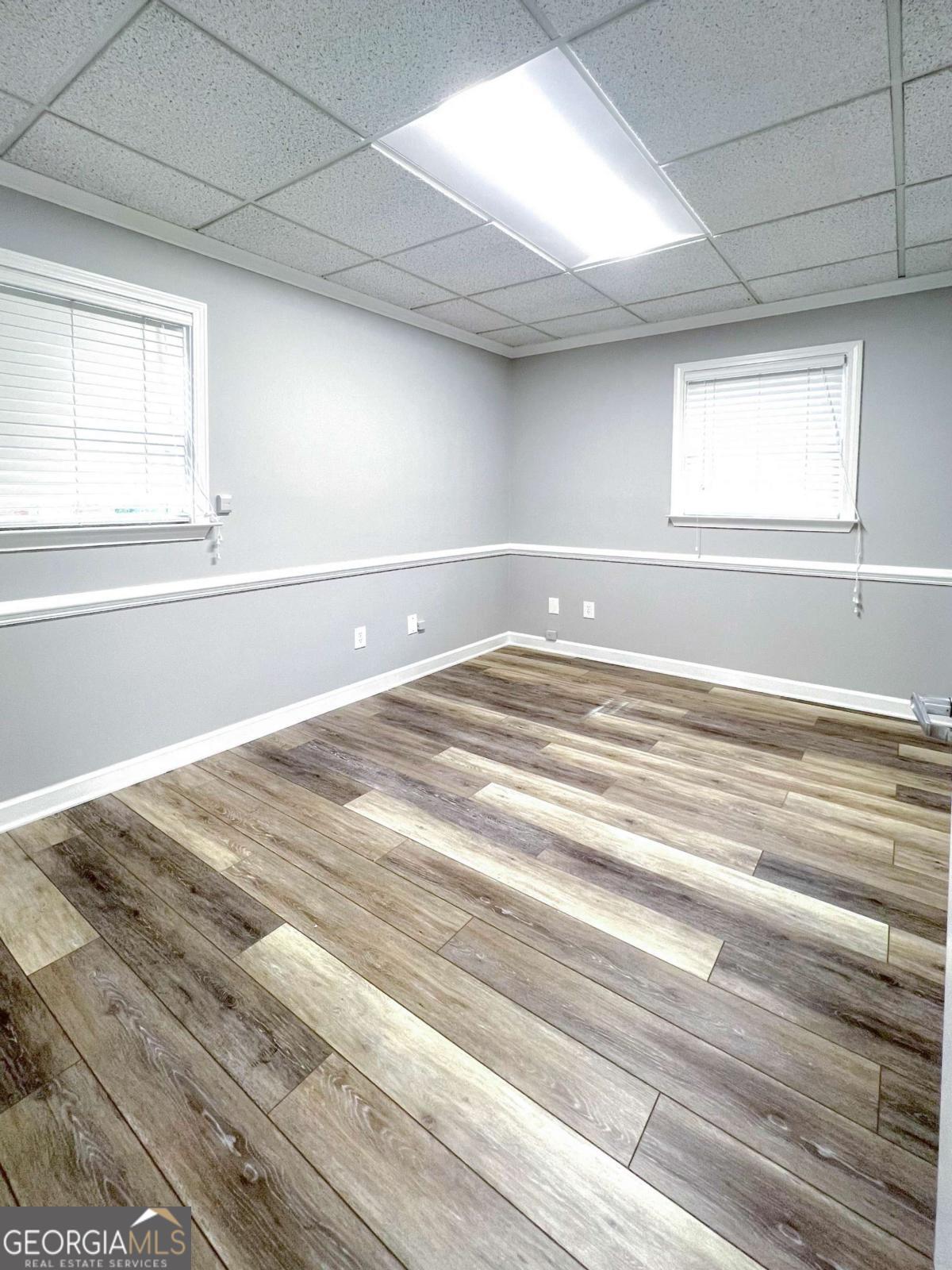 1071 Cambridge Square Property Photo 4