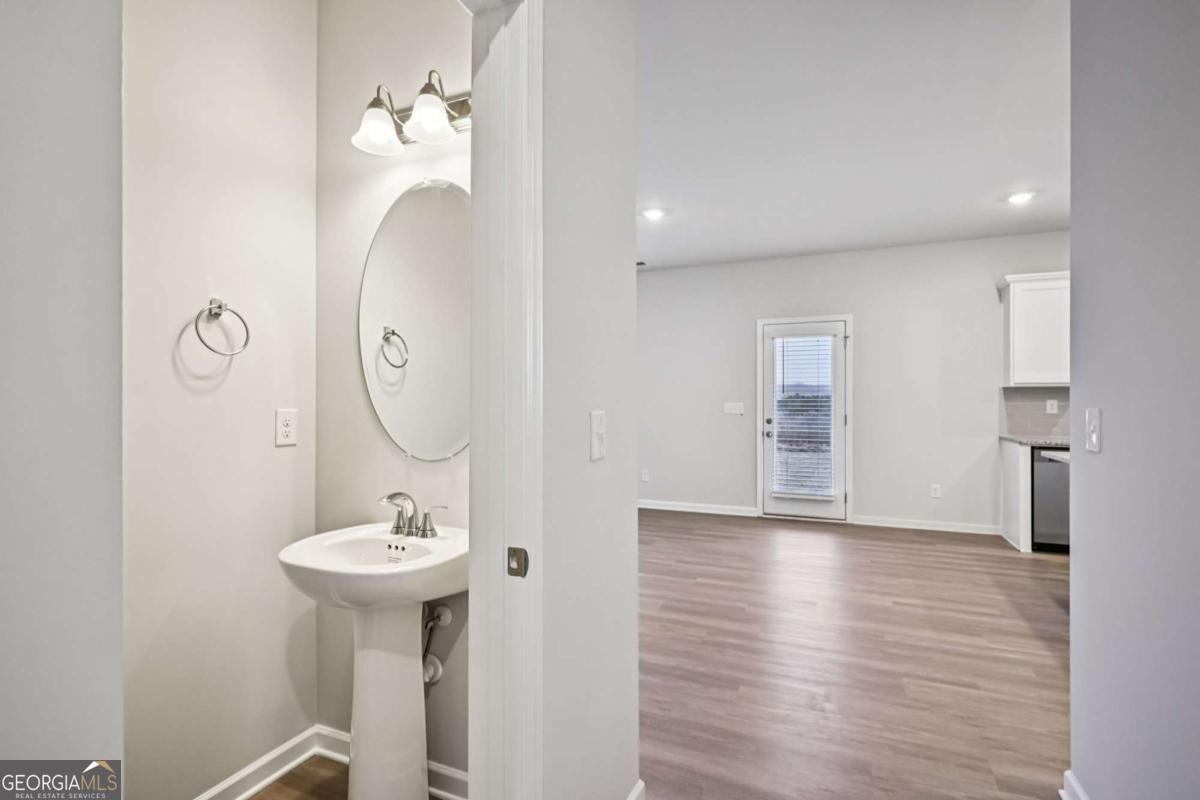 367 Cedar Wood Trace Property Photo 7