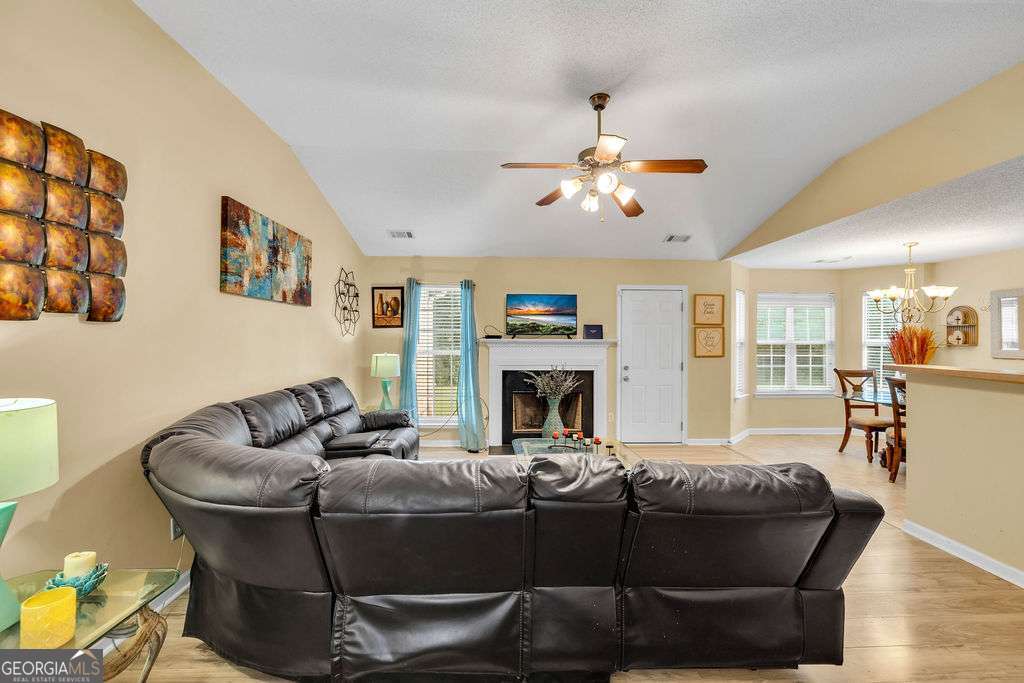 420 Stone Ridge Way Property Photo 18