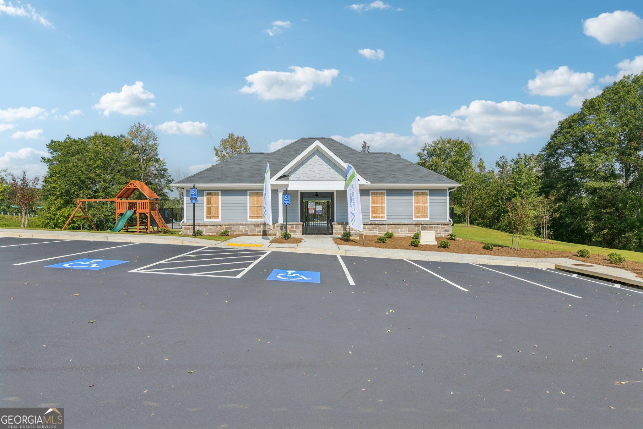 395 Cedar Wood Trace Property Photo 41