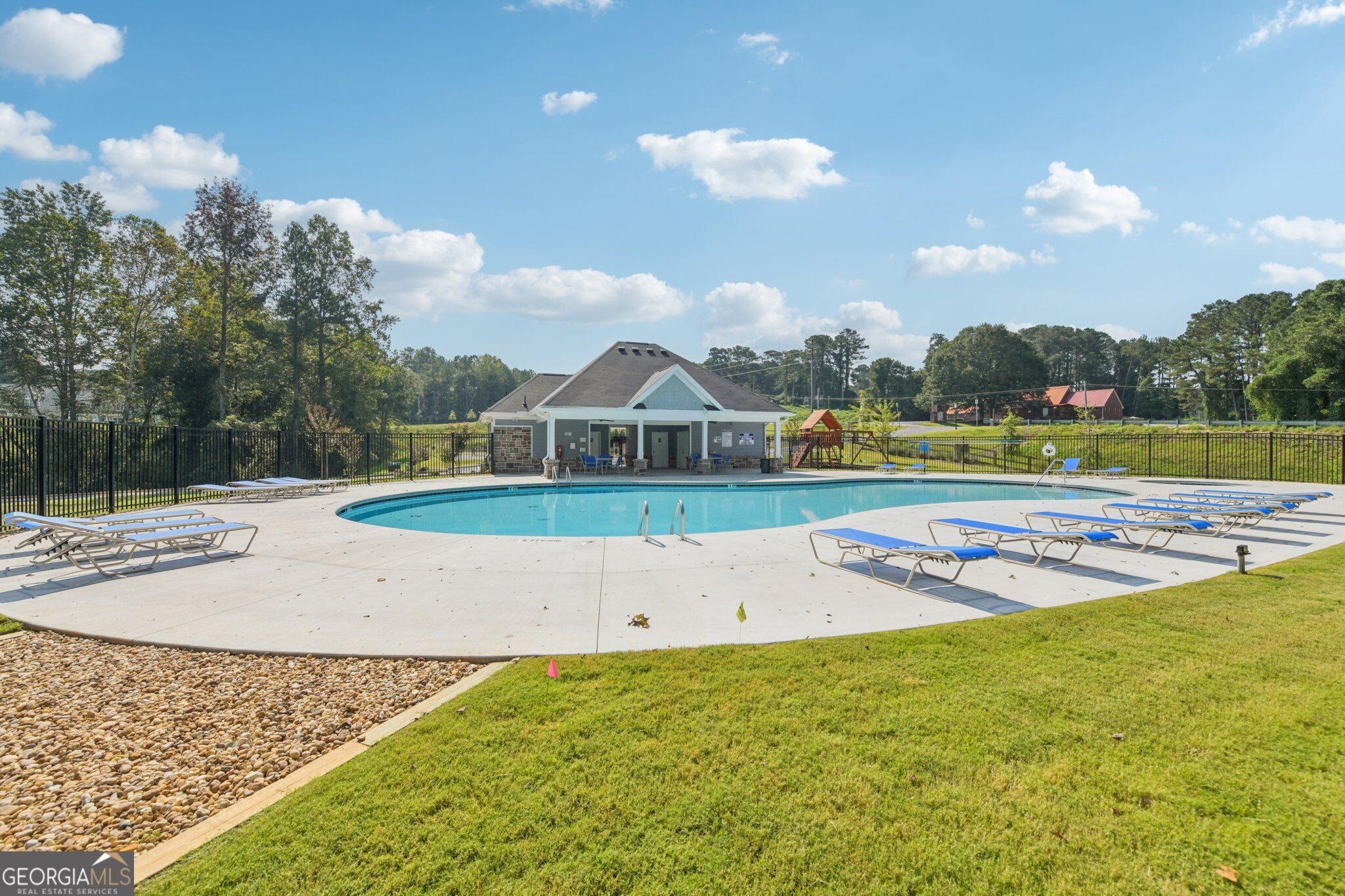 395 Cedar Wood Trace Property Photo 43