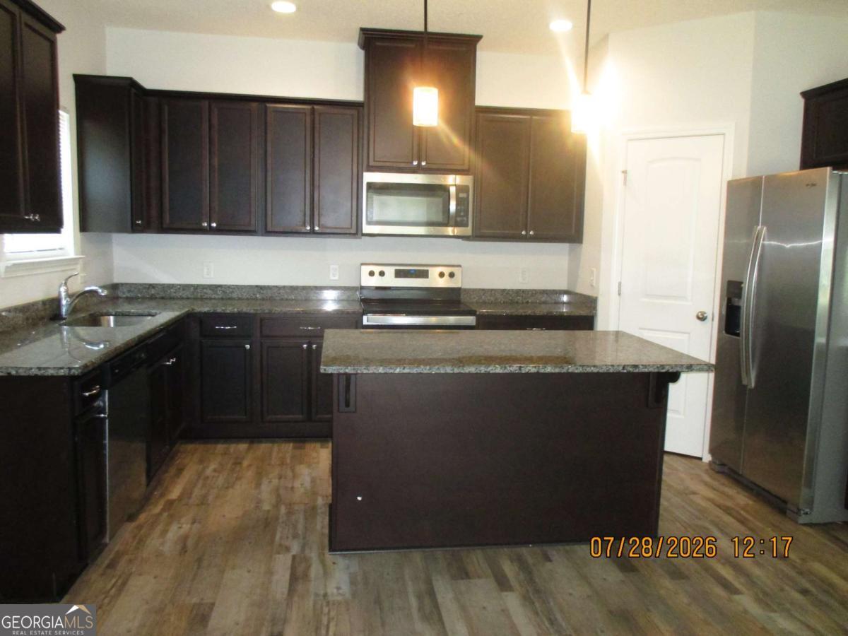 166 Cherokee Oaks Crossing Property Photo 5