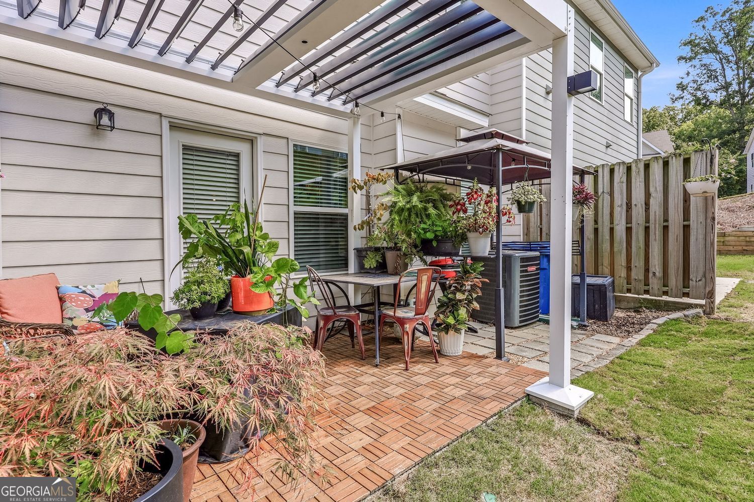 3642 Abbey Way Property Photo 9