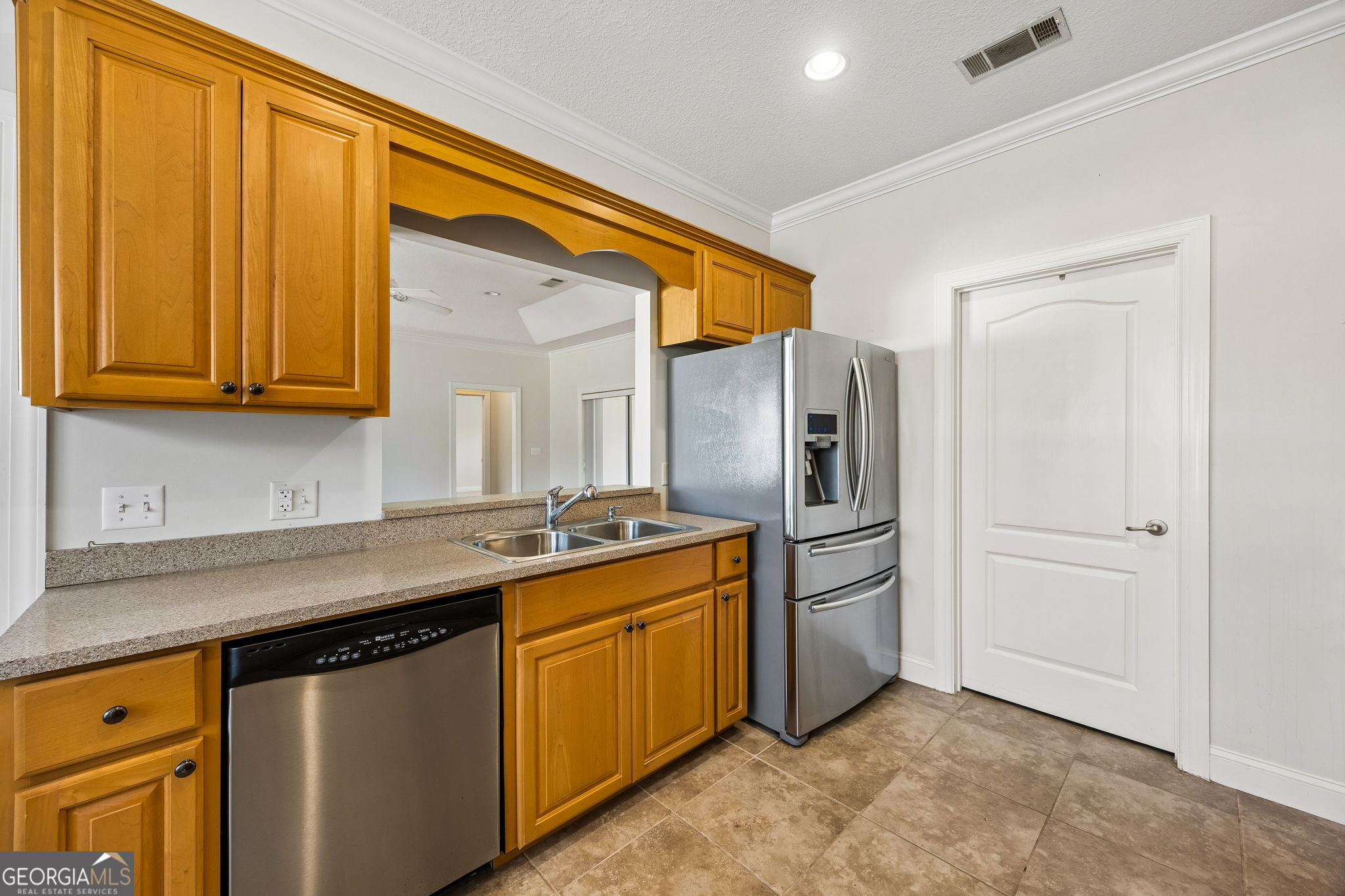 19 Coastal Walk Property Photo 9