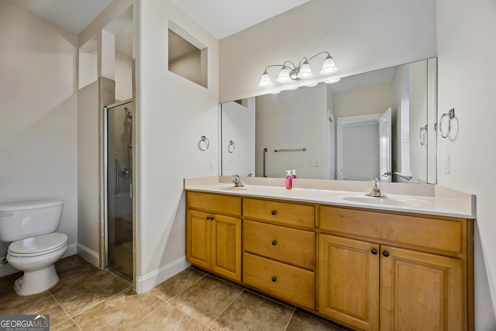19 Coastal Walk Property Photo 16