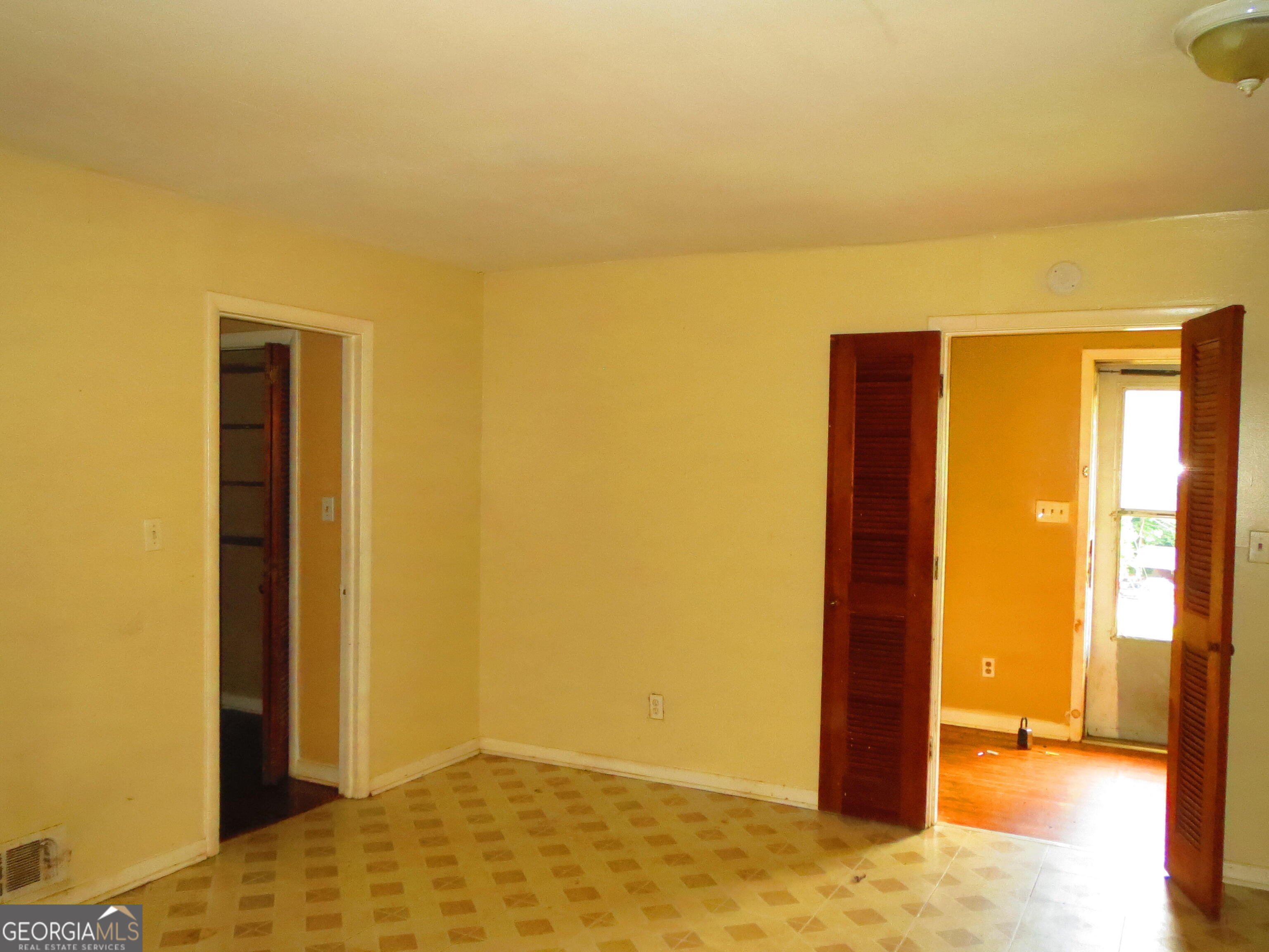 2233 Doris Drive Property Photo 7