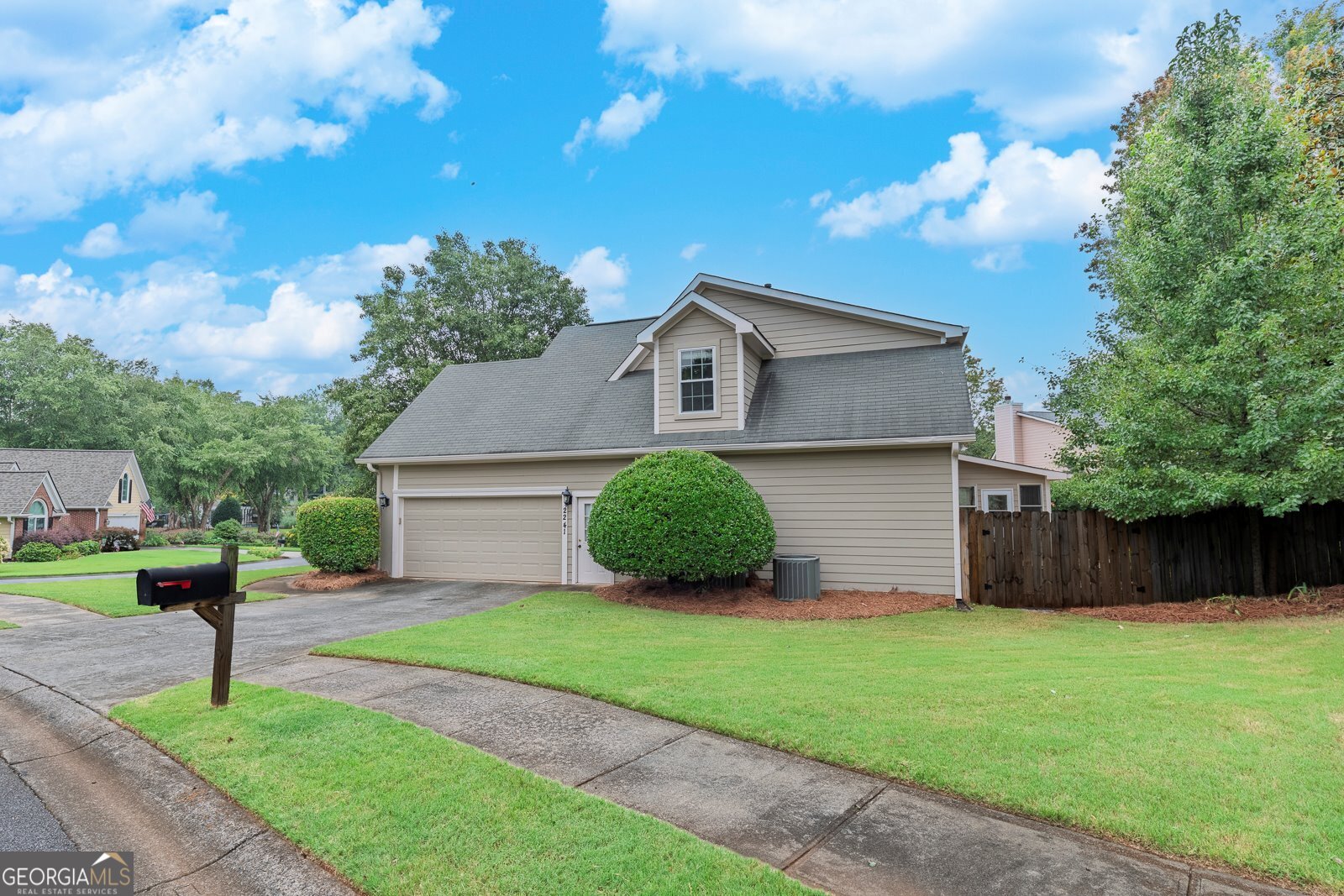 2241 Mainsail Court Property Photo 5