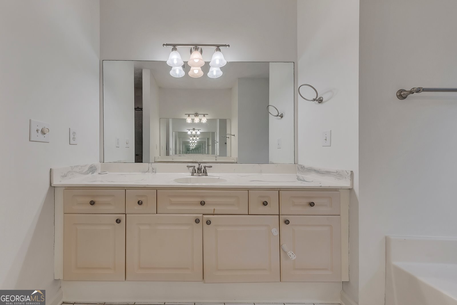 2241 Mainsail Court Property Photo 27