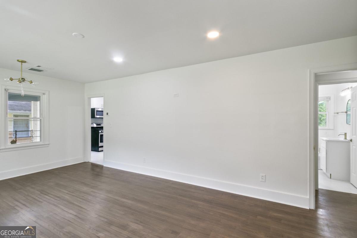 1707 Mckenzie Drive Property Photo 4