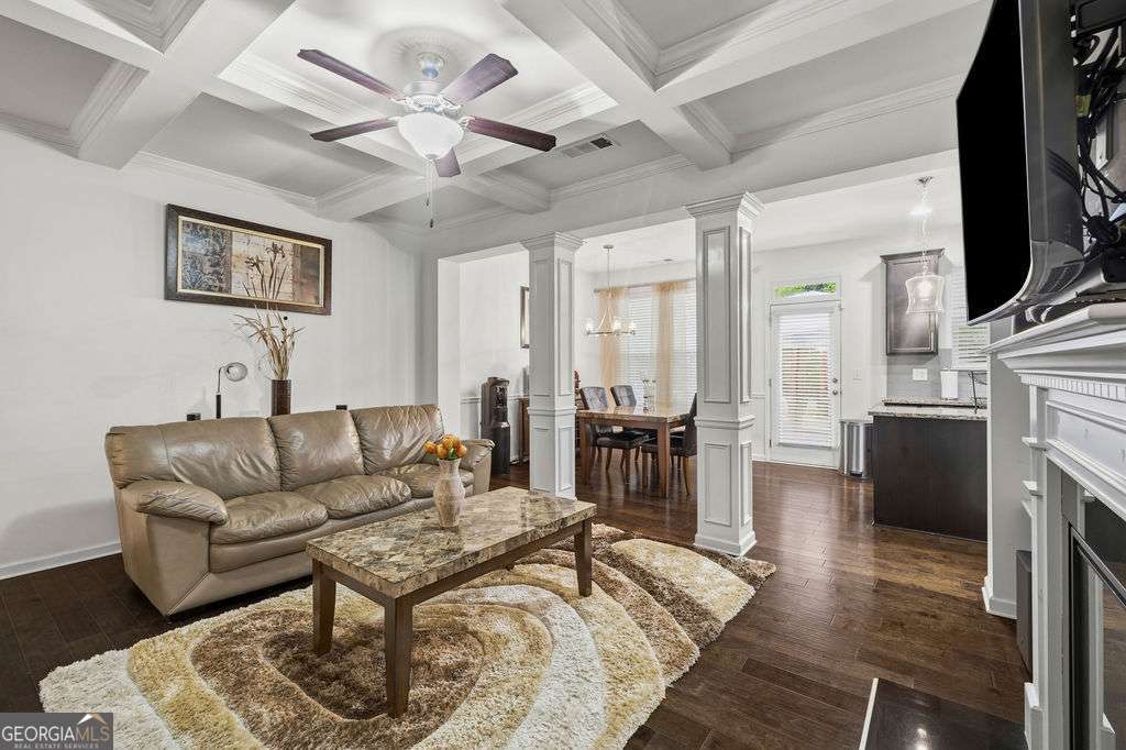 3276 Spicy Cedar Lane Property Photo 4