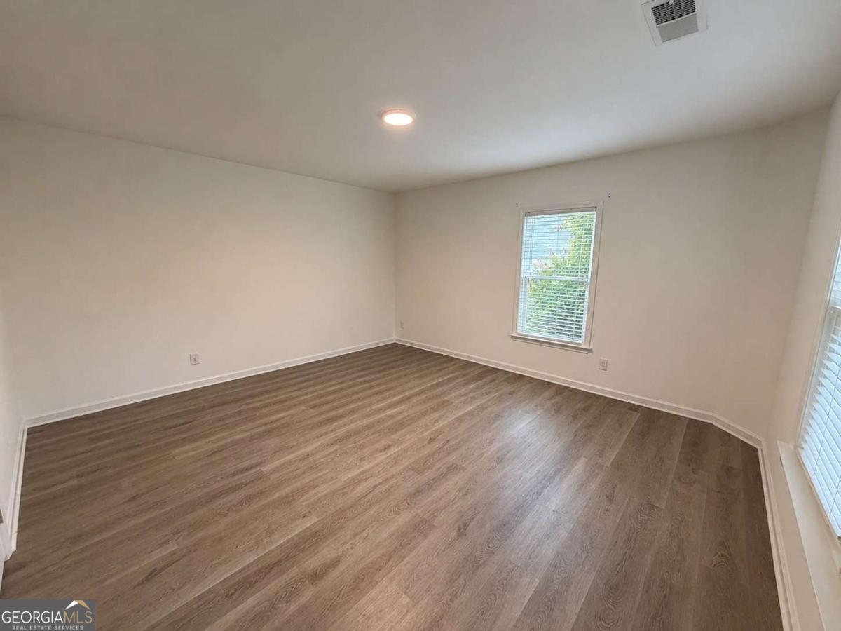 768 Laurel West Lane Property Photo 32
