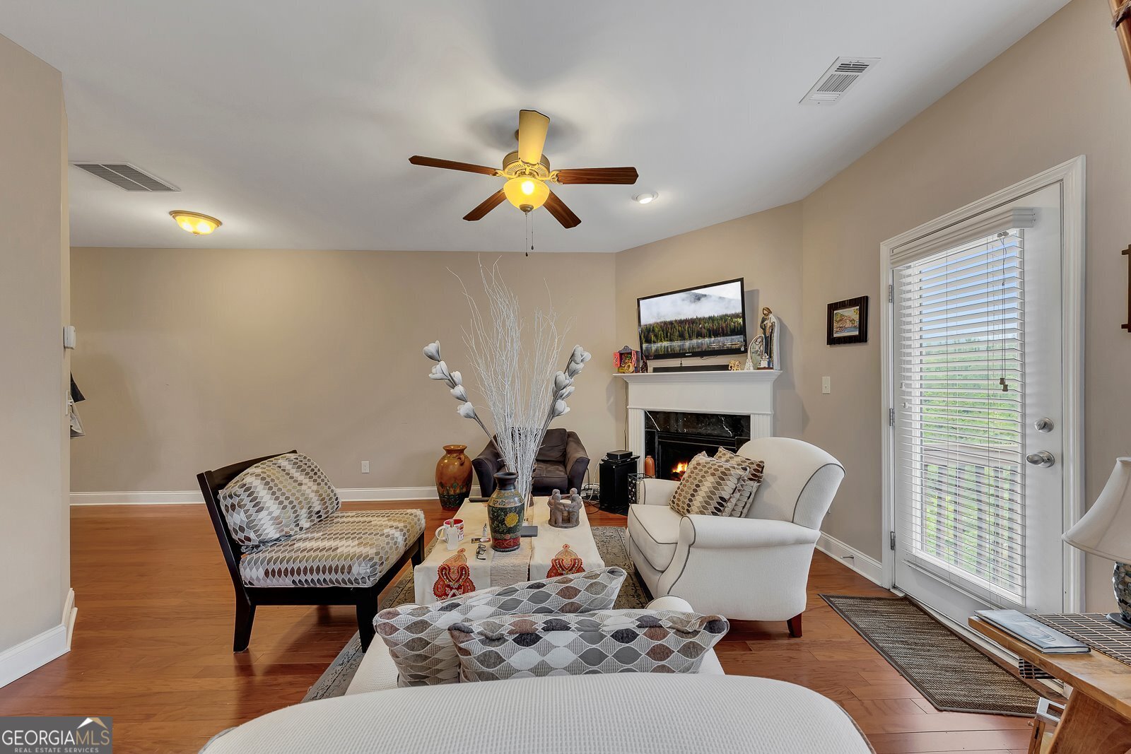 5614 Cobblestone Creek Avenue # 8 Property Photo 9