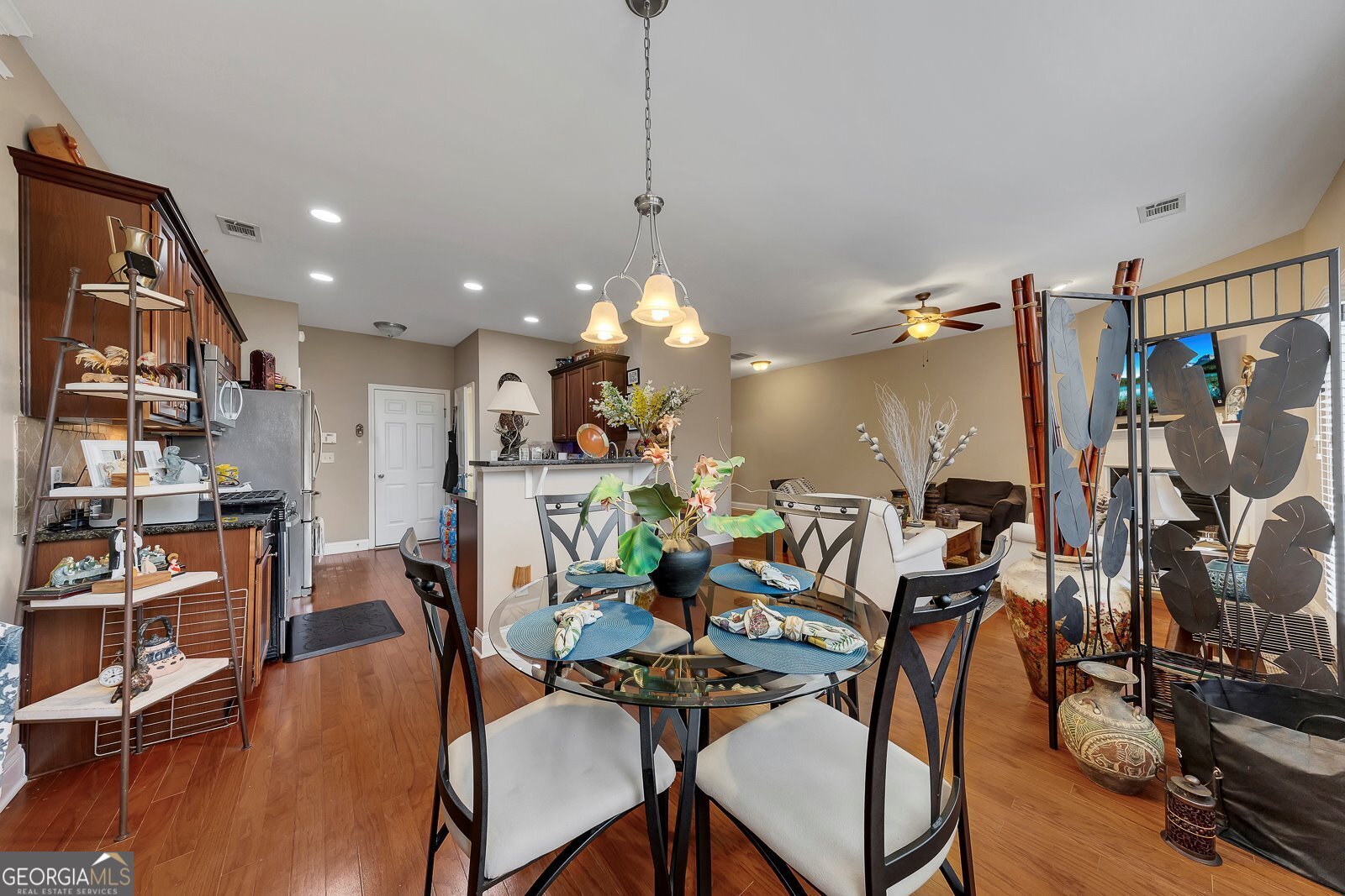 5614 Cobblestone Creek Avenue # 8 Property Photo 12