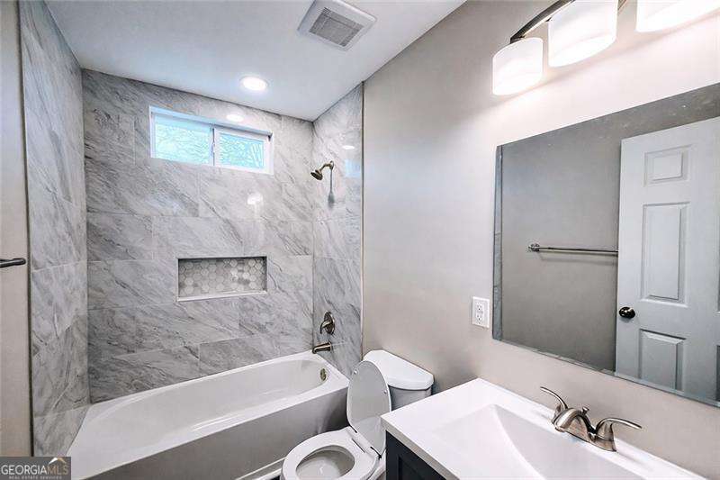 3730 Mill Glen Drive Property Photo 13