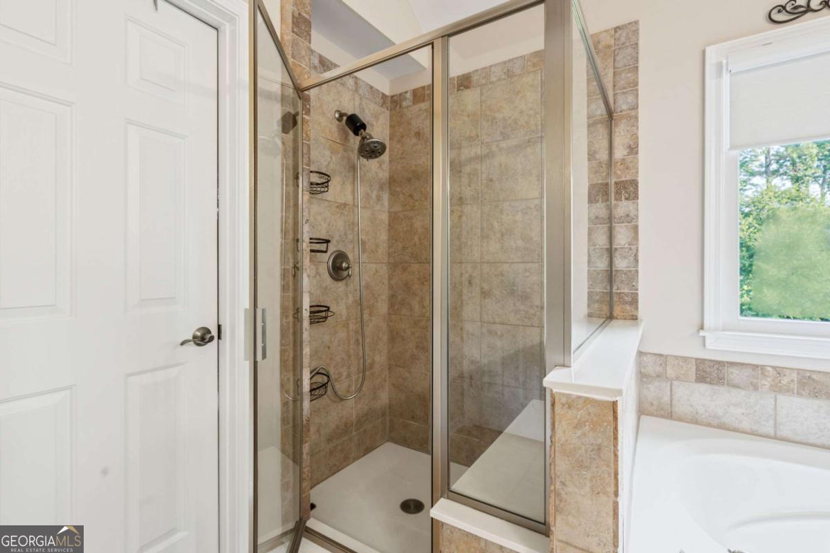 5680 Cascade Trail Property Photo 35