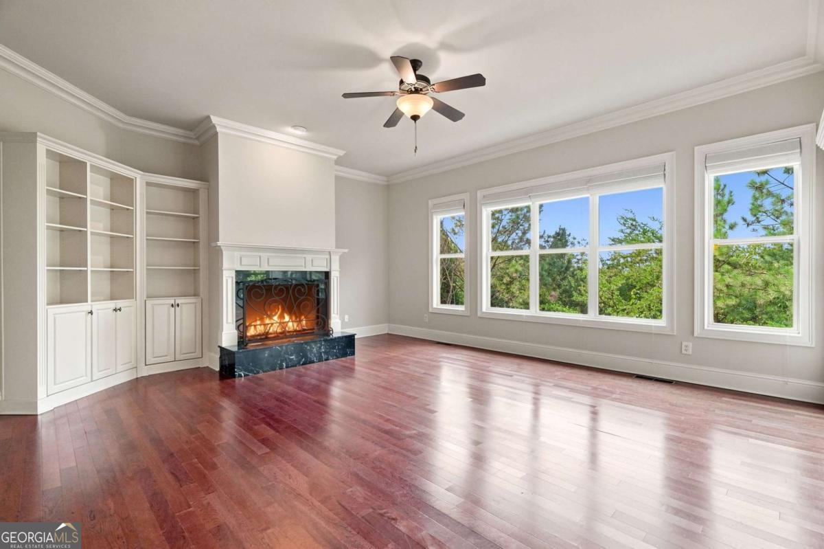 312 Twin Peaks Loop Property Photo 4