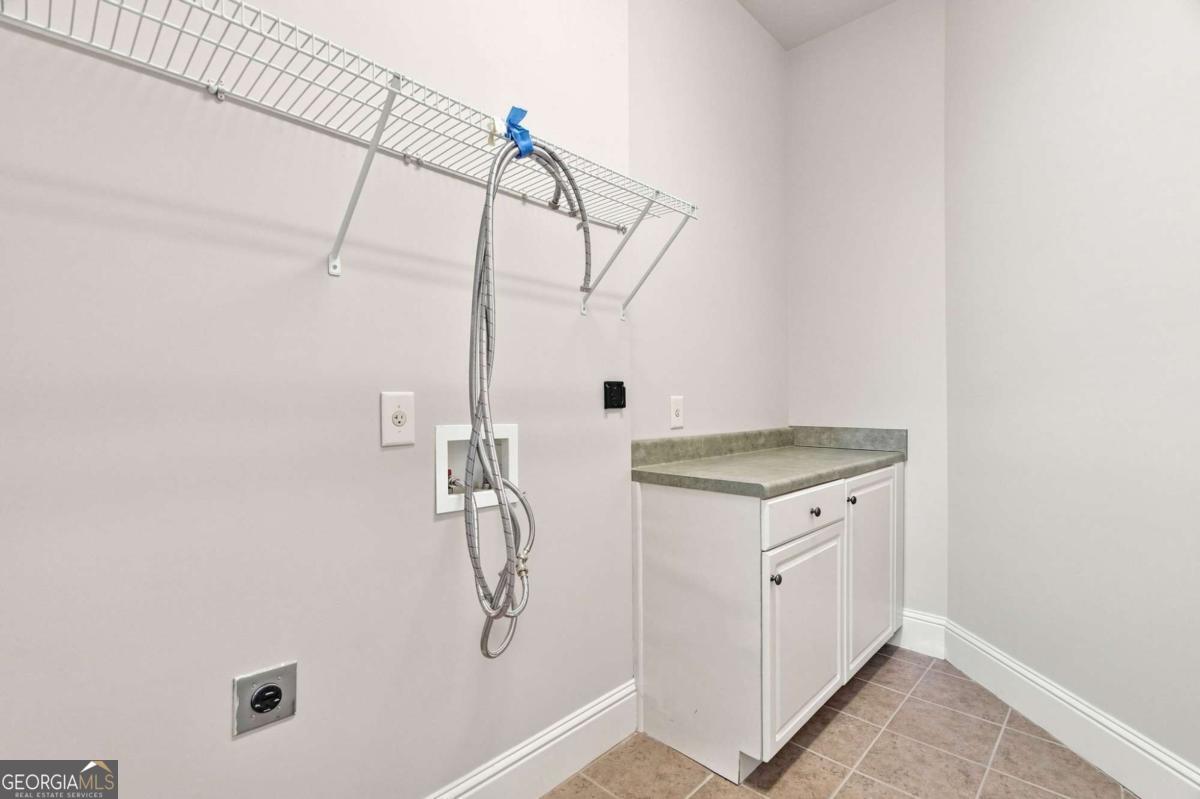 312 Twin Peaks Loop Property Photo 16